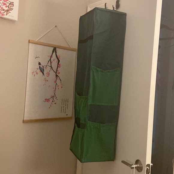 🎁 Hanging Gift Wrap 🎁 Wrapping Paper Storage 360 degrees Tissue Bow Organizer - Picture 11 of 12